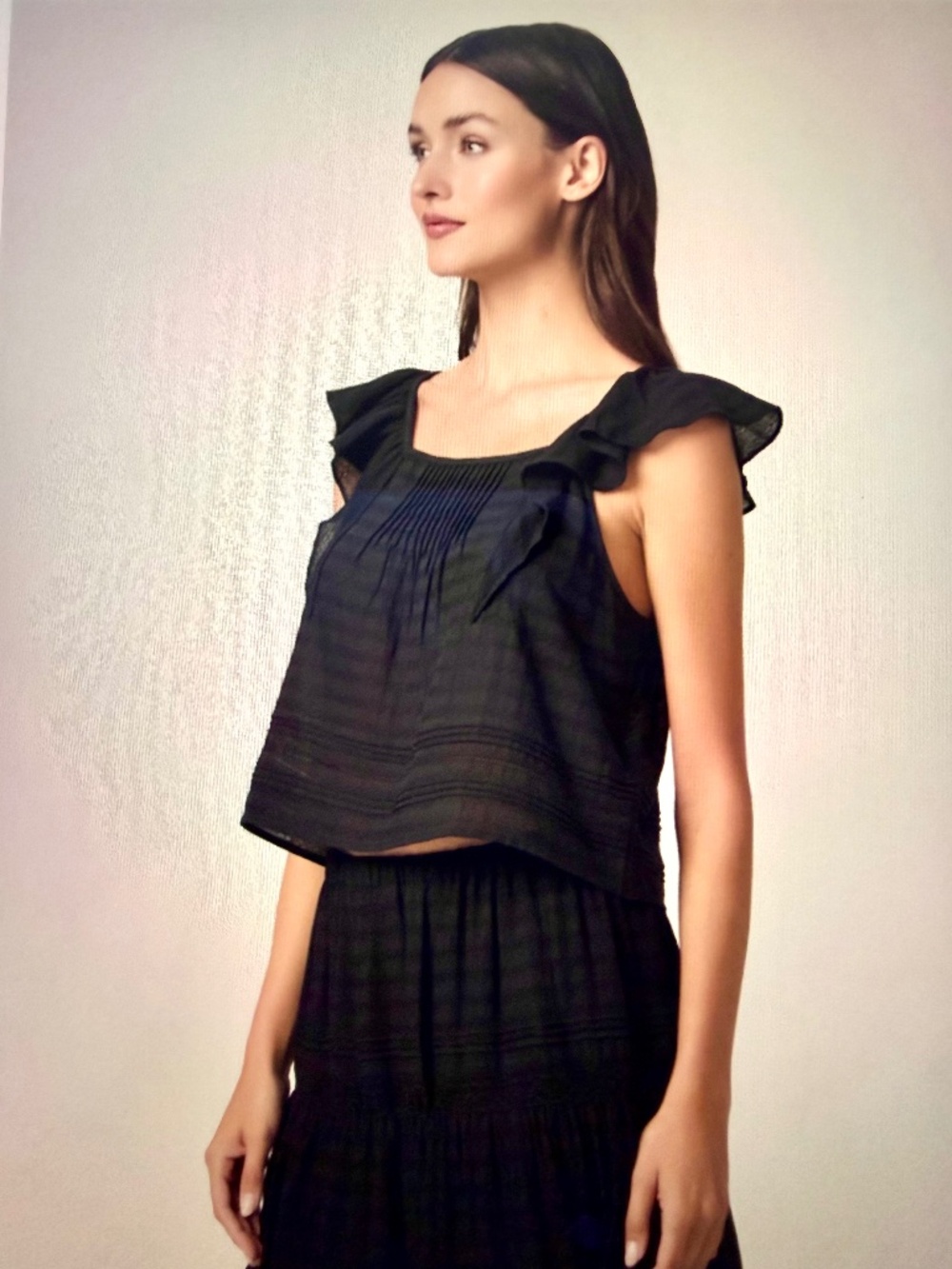 Paige, Oaks Black Top, Size M , Raffle sleeves